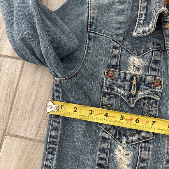 True Religion Women’s Vintage Distressed Medium Wash Denim Jean Jacket Size M - Picture 7 of 12